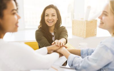 Cidadania: maioria da população, mulheres lutam para ocupar espaços de poder dominados por homens